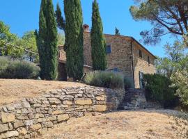 COPPA DI SOPRA - Beautiful villa with superb view, villa en Santa Cristina