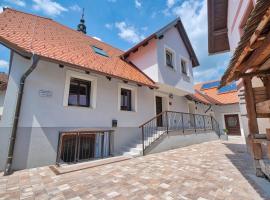 AUžlak hiša, apartments., hotel in Luče