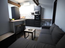 Appartement neuf climatisé, дешевий готель у місті Aramits