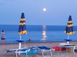 帕尼斯酒店，巴多拉托的飯店