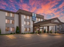 Best Western Waukesha Grand, khách sạn ở Pewaukee