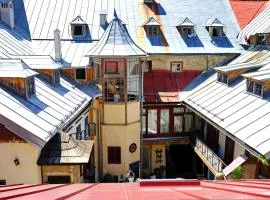 Tichý a slnečný loft Mikovini v rušnom centre Štiavnice