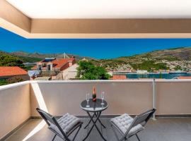 Oyo Deluxe Apartments