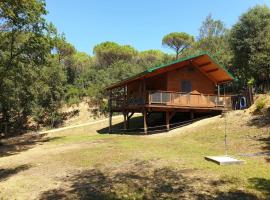 Rustic Cabin in the Woods/Cabaña en el bosque, chalet de montaña en Girona