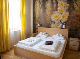 Hunyadi Panzió-Apartman, khách sạn ở Makó