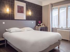 Logis Le Chêne Doré, hotel v destinácii La Loupe