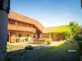 Bauernhof Lisa Offenstall und Taubenschlag, familiehotel in Wienrode