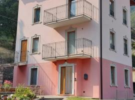 Villa Geltrude, hotel con estacionamiento en Cusio