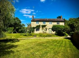 Home Farm Bed & Breakfast, hotel em Milton Keynes