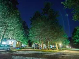 Moody Beach Camping Resort Cottage - Two Bedroom Deluxe