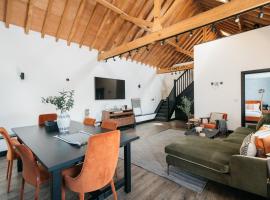 Bunkers Barn, 2 bedroom luxury stay with parking – dom wakacyjny w mieście Hemel Hempstead