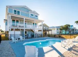 Long Call by Oak Island Accommodations