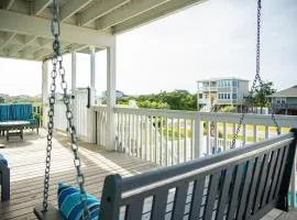 A Sea View Cottage by Oak Island Accommodations