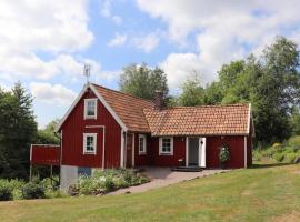 Holiday home MUNKA-LJUNGBY IV, casa rústica em Munka-Ljungby