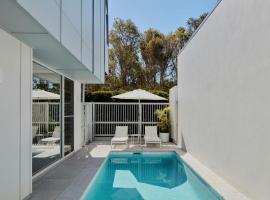 Byron Bay Accom - North Beach Houses 36 Bayshore Drive - No pool in studio, דירה בביירון ביי