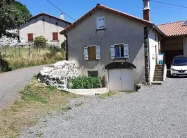 Maison accueillante à Landos, 55 m², cheminée