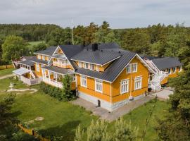 Villa Ekbladh – hotel w mieście Västanfjärd