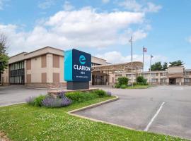 Clarion Inn Elmira-Horseheads, hotel with pools in Elmira