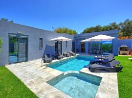 Villa Zaneti by PosarelliVillas, Cottage in Agia Marina