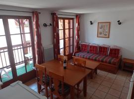 Agréable appartement avec balcon dans résidence calme, hotel v mestu Cauterets