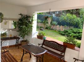 HolidayHome, hotel in Su Forti