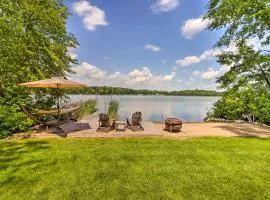 Year-Round Waterfront Getaway Lake Access and Dock!