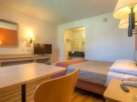 Motel 6-Rancho Mirage, CA - Palm Springs