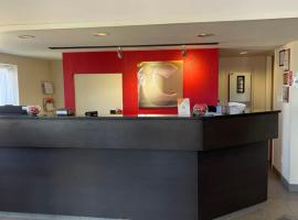 Comfort Inn Baie-Comeau โรงแรมในเบ-โคมู