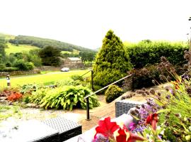 Romany Cottage B&B, hotel with parking in Buckden