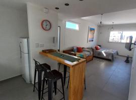 Depto 7 y 57 - excelente ubicación - hermoso!, hotel in La Plata