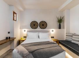 Amer Suites, cheap hotel in Fira