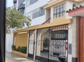 Apart Hotel San Borja，位于利马的酒店