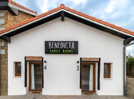 BENEDICTA FAMILY ROOMS, hostal o pensión en Suances