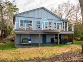 Whitecaps by Oak Island Accommodations