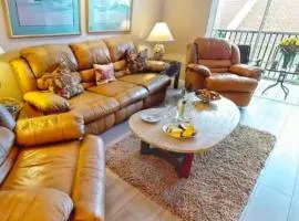 Sarasota Pool Apartment