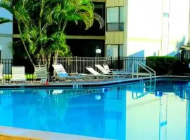 Sarasota Pool Apartment