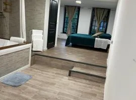 Loft ravissant 45m2 Jacuzzi RVB NIGHT 2
