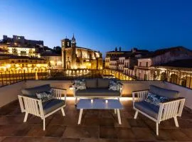 Apartamentos El Patio, Plaza Mayor Trujillo