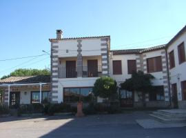 Hostal La Plata, hotel in Oropesa