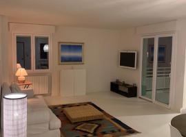 Atiko, hotel Fanóban