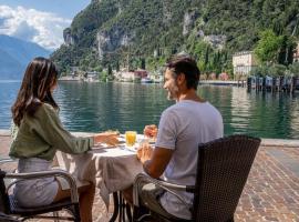 Hotel Sole Relax & Panorama: Riva del Garda şehrinde bir otel
