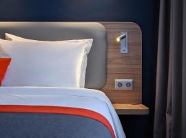 Holiday Inn Express - Almaty by IHG, hotel in Almaty