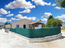 House Peroj 2195: Peroj şehrinde bir otel