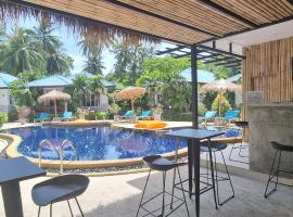 Kuarta Resort Samui, medencével rendelkező hotel Lemszorban