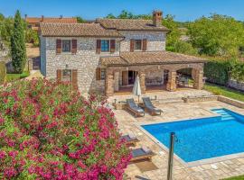 Villa Santolina, hotel v destinaci Baderna