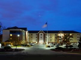 Sonesta Simply Suites Cleveland North Olmsted Airport, hotel en North Olmsted