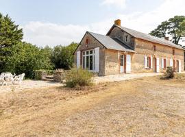 La Savariere Gite campagne et plage pour 12, maison de vacances à Landevieille