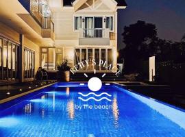 4 Bedroom Beachfront House with Private Pool in Batangas, hotel en Nasugbu