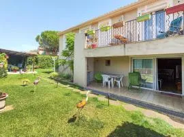 Cozy Apartment In Loupian With Wifi