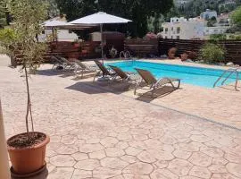 Potamos Private Suites